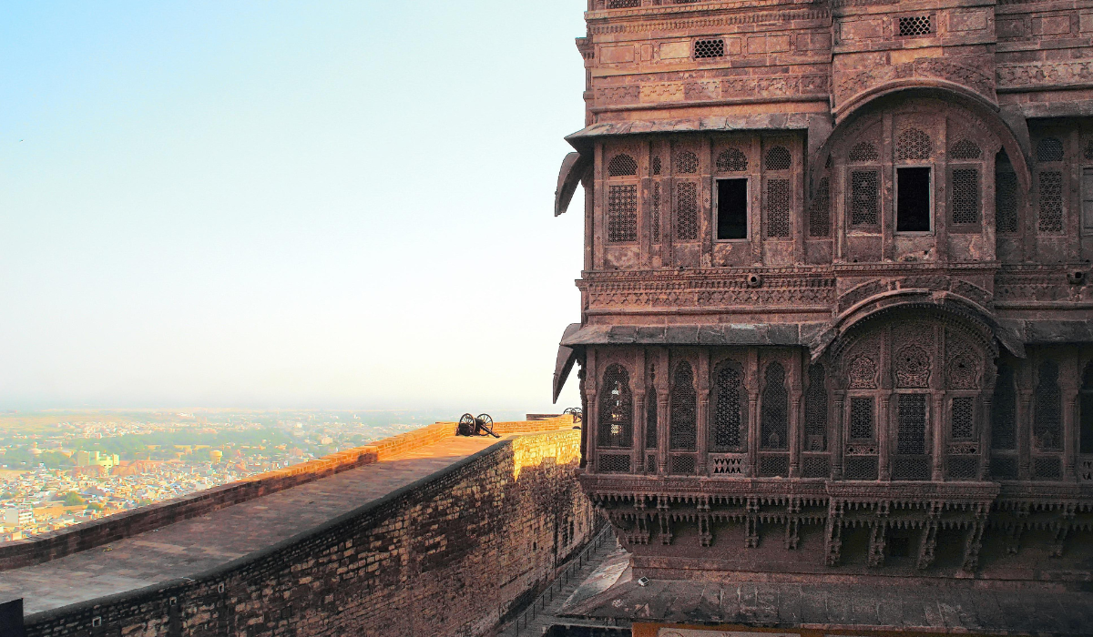 Mehrangarh Fort Jodhpur with massive walls and panoramic city view.