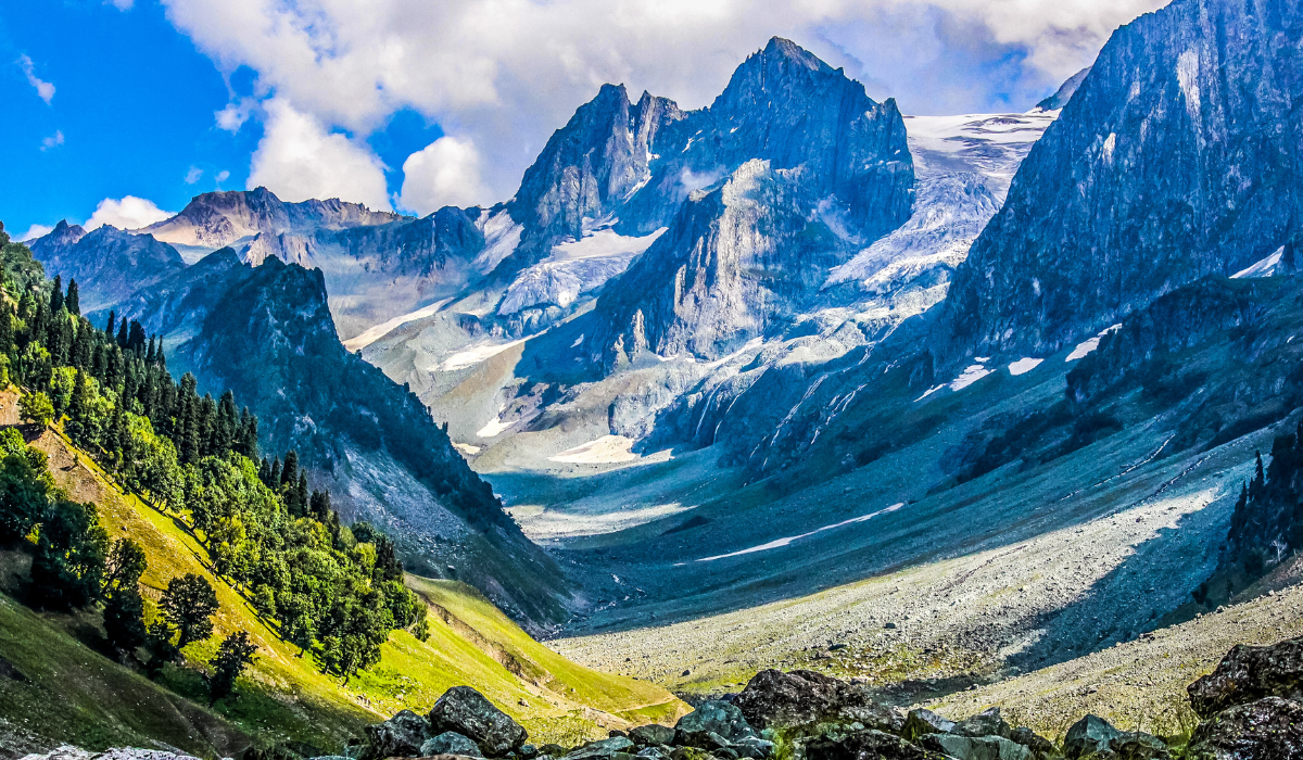 Snow-covered mountains and ski slopes in Gulmarg, Jammu & Kashmir.